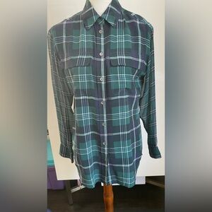 Equipment  women’s Green Plaid Shirt xs